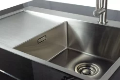 Der Merklinger Outdoor Modul "Toni" (2 Türen + Spülbecken – Armatur) -Cafiro Geschäft 008 dermerklinger holzbackofen grill pizzaofen spuelmodul outdoorkueche jpg