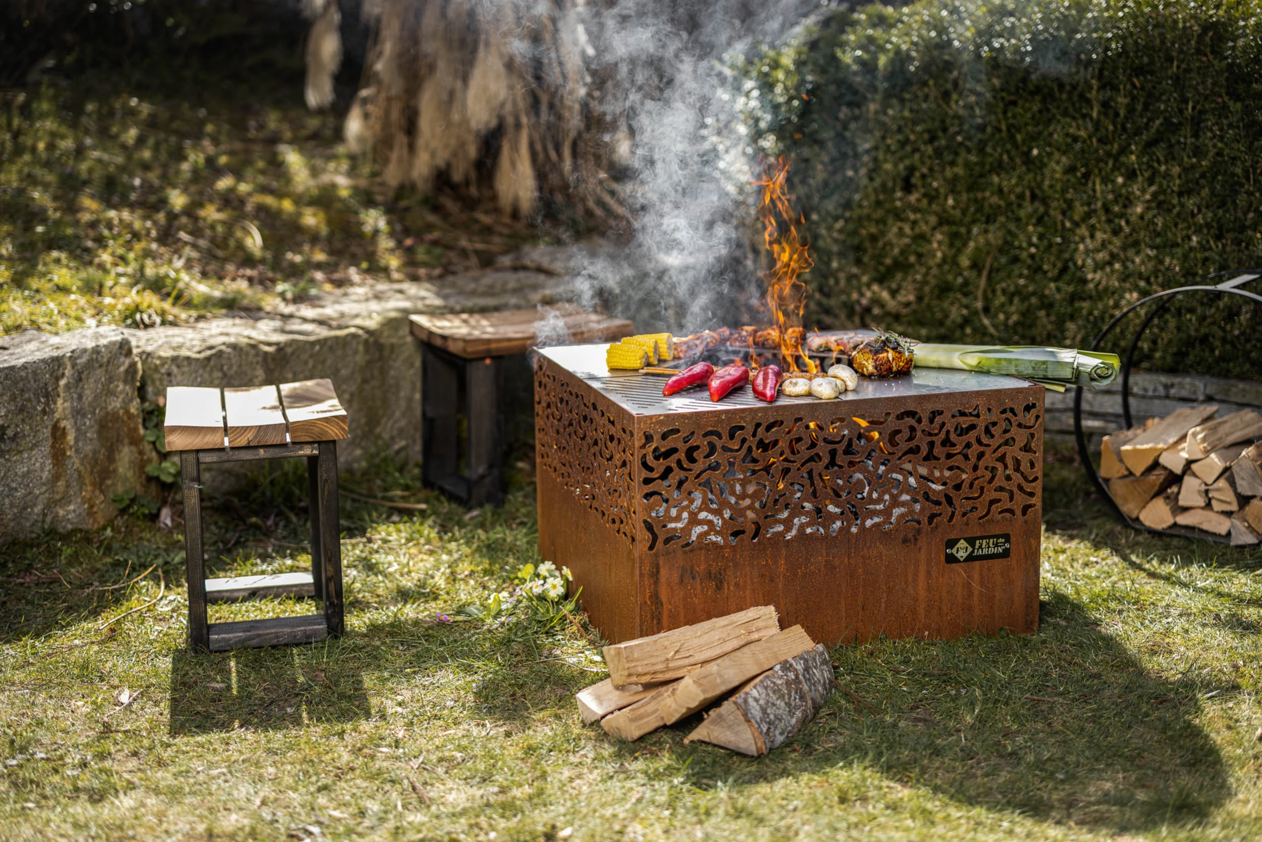 Feuerkorb Mit Grillplatte Feu Du Jardin CUBE 500 Inkl. Grillrost, Rost 7 Feuerkorb Mit Grillplatte Feu Du Jardin CUBE 500 Inkl. Grillrost, Rost – Bild 7