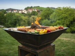 Feuerschale Plancha BlackBull BigQube L Wood -Cafiro Geschäft bigqube 09 768x576 1