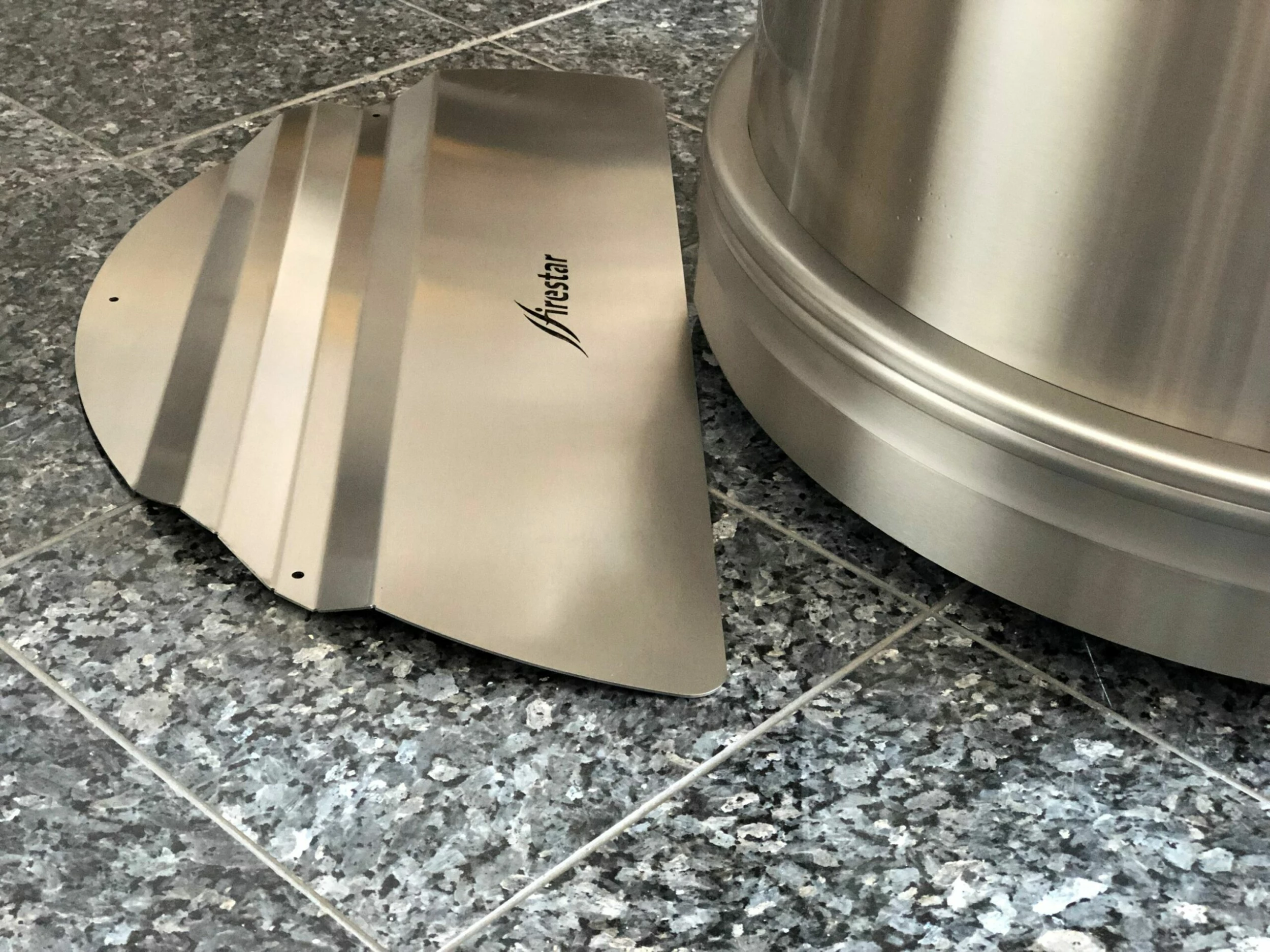 Docking Station Firestar Grillkamin DN 800 DN 700 SWING 1 Docking Station Firestar Grillkamin DN 800 DN 700 SWING