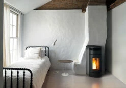 Pelletofen MCZ LOOP Air Maestro M2/M1+, 8 KW 5 Pelletofen MCZ LOOP Air Maestro M2/M1+, 8 KW -Cafiro Geschäft loop ambiente8h9r2qxksuufl