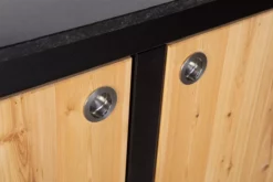 Der Merklinger Outdoor Modul "Anton" (2 Türen M. Ablage) 14 Der Merklinger Outdoor Modul "Anton" (2 Türen M. Ablage) -Cafiro Geschäft merklinger holzbackofen grill pizzaofen brotbackofen mobiler seitentisch granit tueren griffe jpg