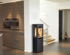 Kaminofen Nordpeis DUO 4 Schwarz, 5 KW -Cafiro Geschäft nordpeis kaminofen duo4 schwarz ambiente2 0